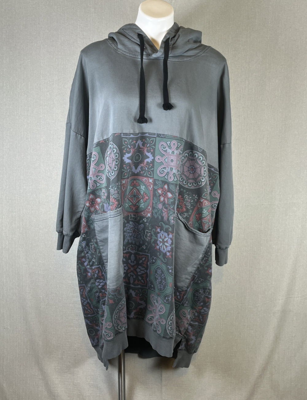 Monthorigin Hoodie Sweatshirt Dress Oversized Midi Gray Pockets Abstract Floral